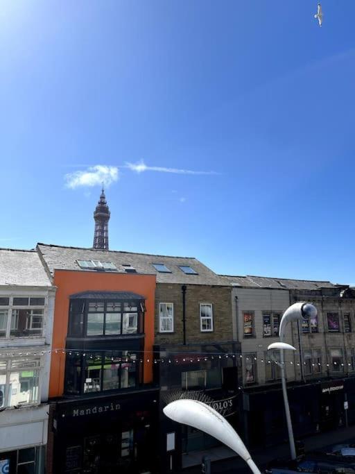 Winter Gardens North Pier 2 Bed Apartment Blackpool Exterior photo